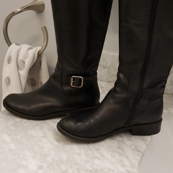 DONATED - Picture 2 of 4